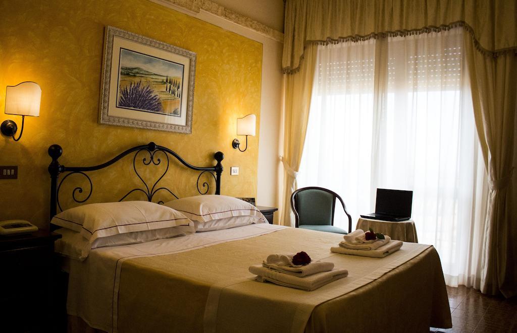 Hotel Ristorante Tre Stelle Sant'Albino Cameră foto